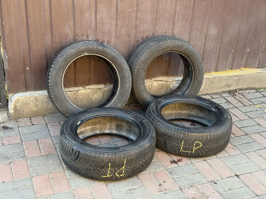 Зимова резина 205/55 R16 5-7 мм 20 рік Michelin Шира зима Гума Європа