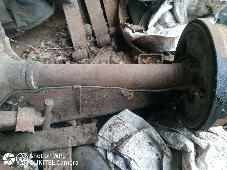 Задній міст газ 24