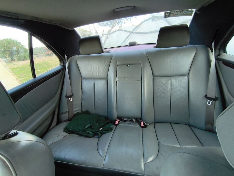 Mercedes E220 diesel