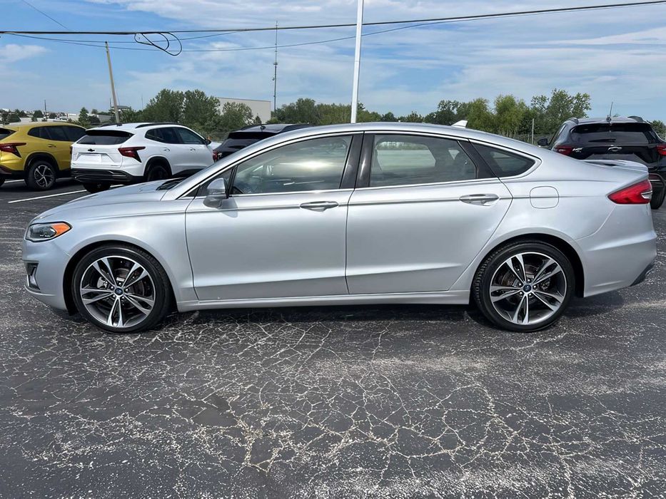 Ford Fusion      2019