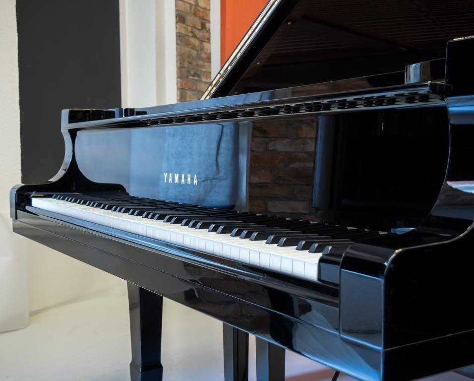 Fortepian koncertowy Yamaha CF (275 cm)
