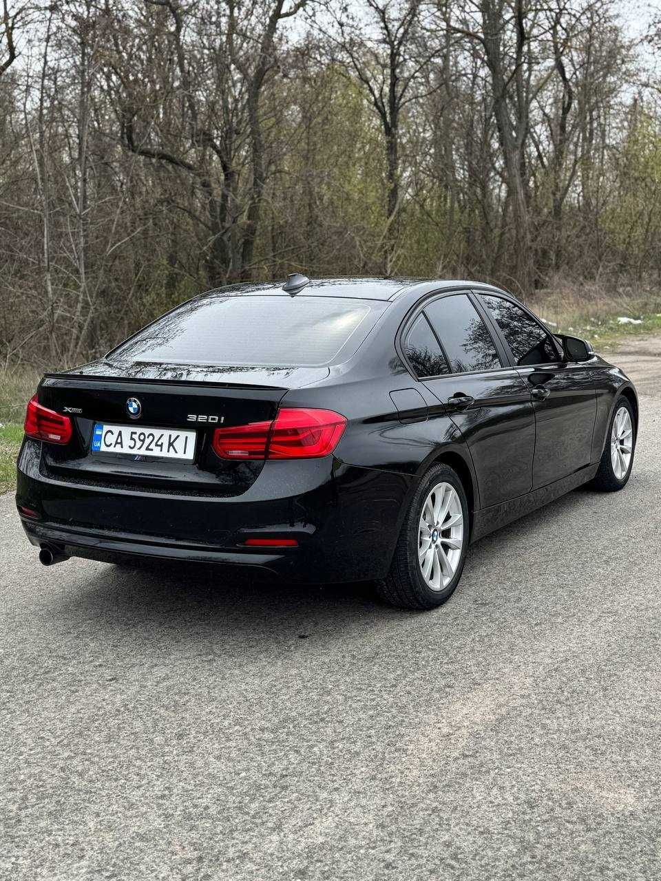 BMW F30 320 XDRIVE 2015 року