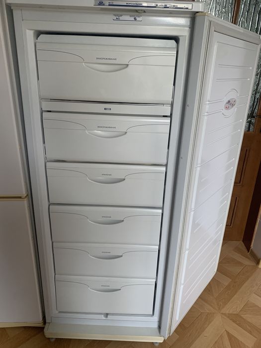 Продам морозильну камеру АТЛАНТ
