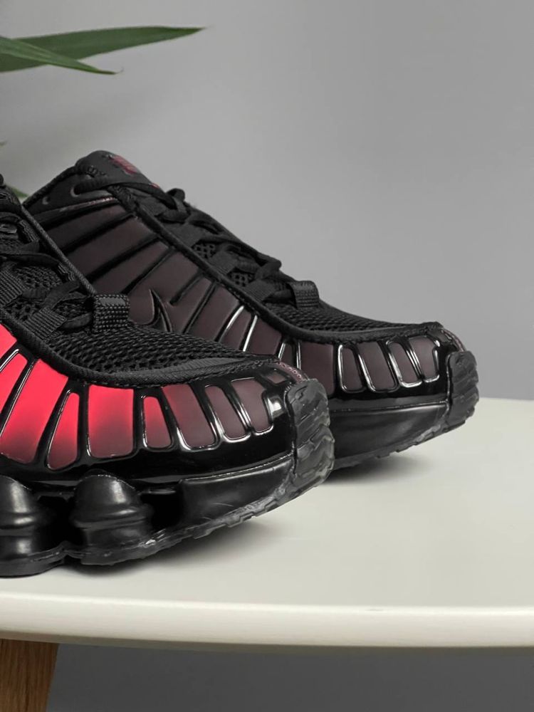 ЗМІНЮЮТЬ КОЛІР Nike Shox LT Black/Red,найк,шокси,чорно-червоні,змінють