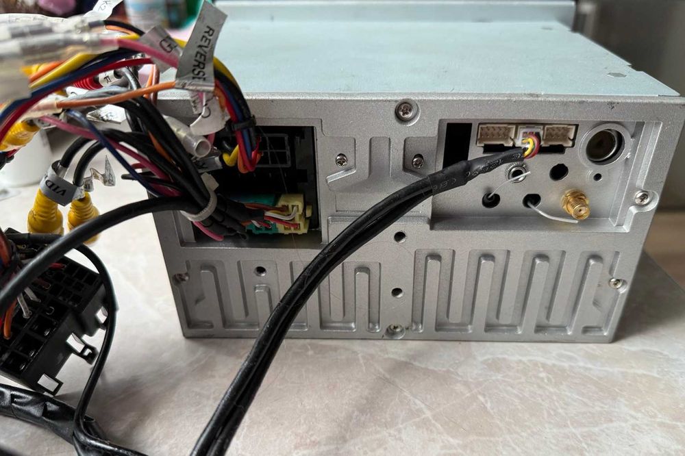 Штатная магнитола Gazer CM6007-XM10 для Kia Sorento (XM10) 2010-2012