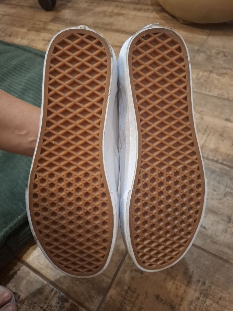 Nowe buty vans slip on 40.5