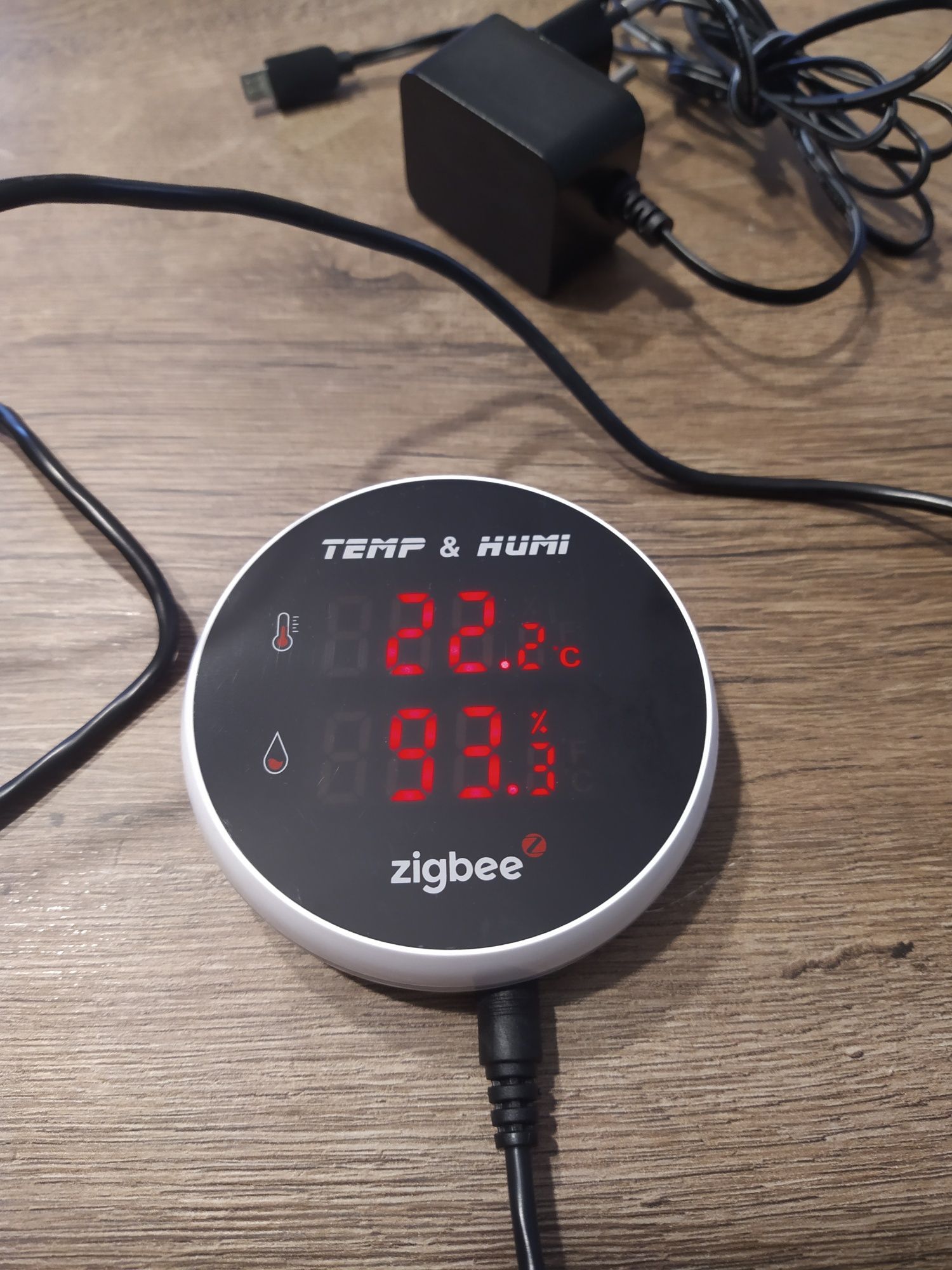 Czujnik temperatury i wilgoci Wi-Fi