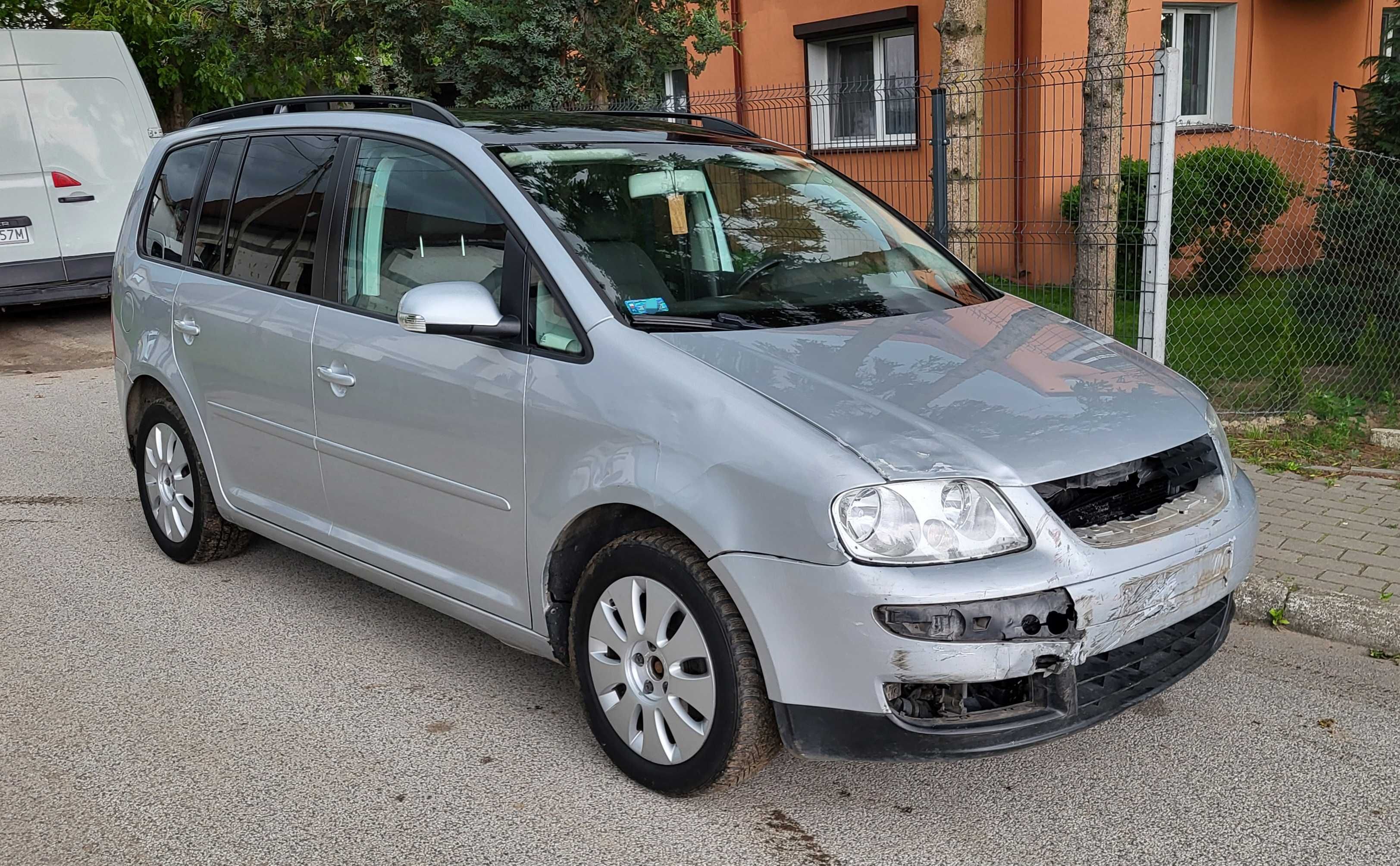 Touran 1.9TDI 105km 7-osobowy klimatyzacja webasto alufelgi