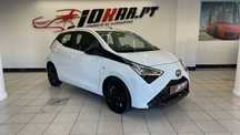 Toyota Aygo X Black&White