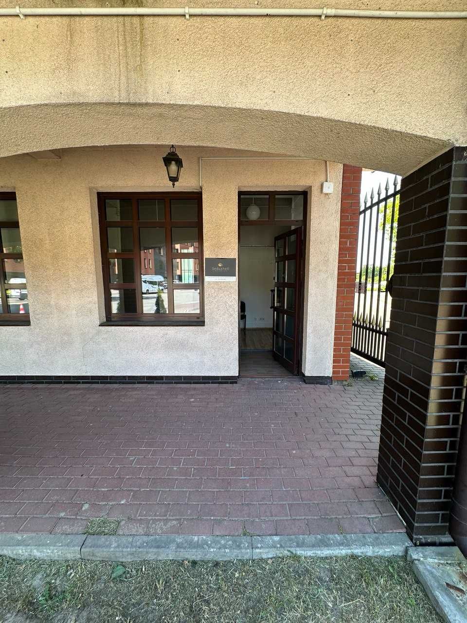 Wynajmę lokal usługowy 25m2