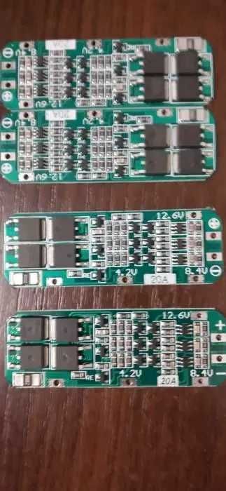 Плата BMS заряда-разряда с балансиром  li-ion  18650 BMS 3S 20A