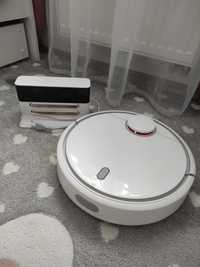 Robot sprzątający Xiaomi Mi Vacuum Cleaner biały