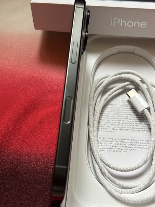 Iphone 16 pro black titanium 128gb