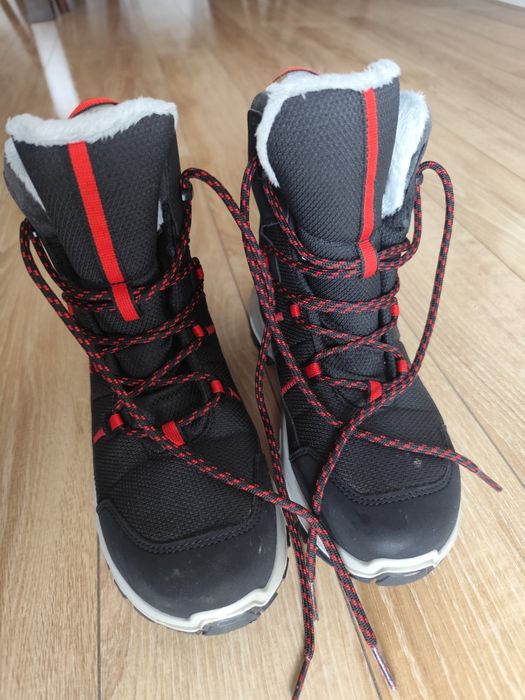 Śniegowsce dla chłopca z Decathlonu