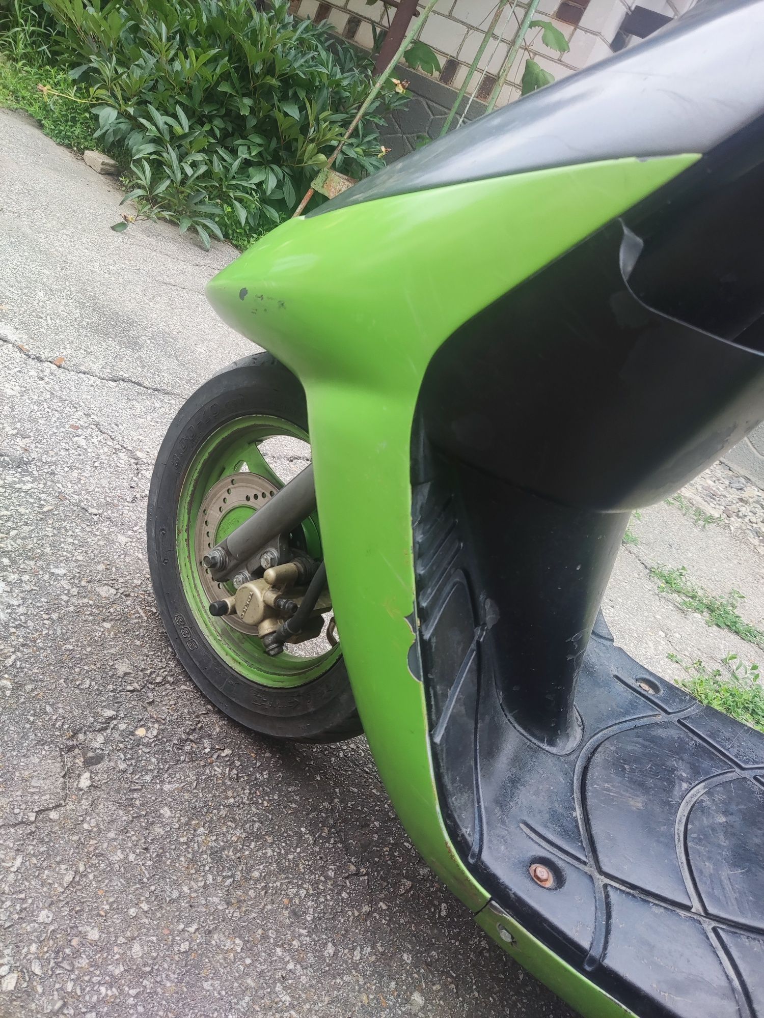 Suzuki lets 2 бабочка