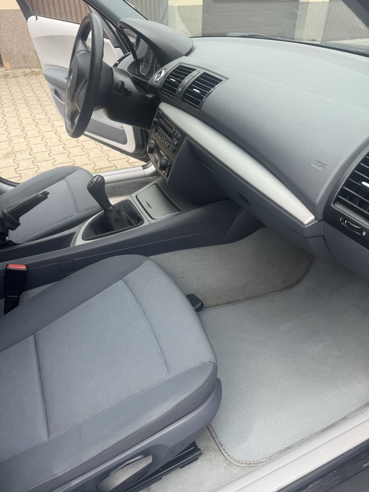BMW 116 i e87 ladna