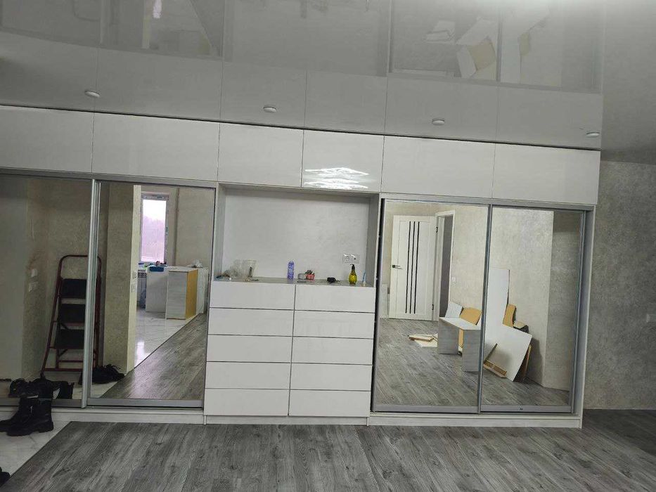 Продам 3-х кімнатну квартиру студію на 5 м-н