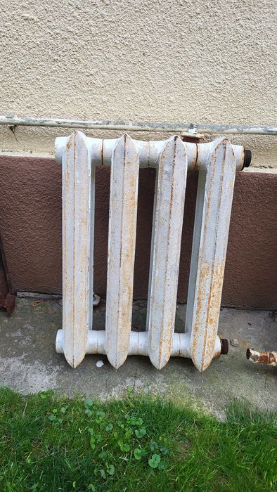 Продам батареї чугунні (радянські) чавунні