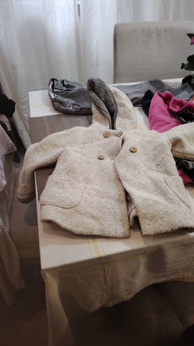 Vendo roupa de menina