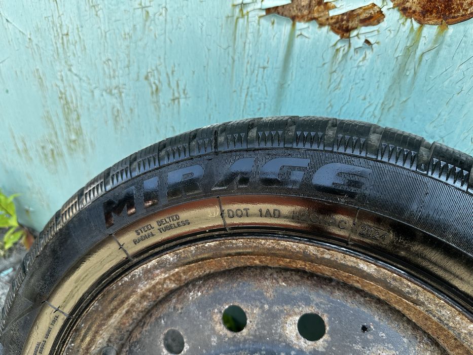 Зимова резина 205/55/г16 диски шини зимняя резина