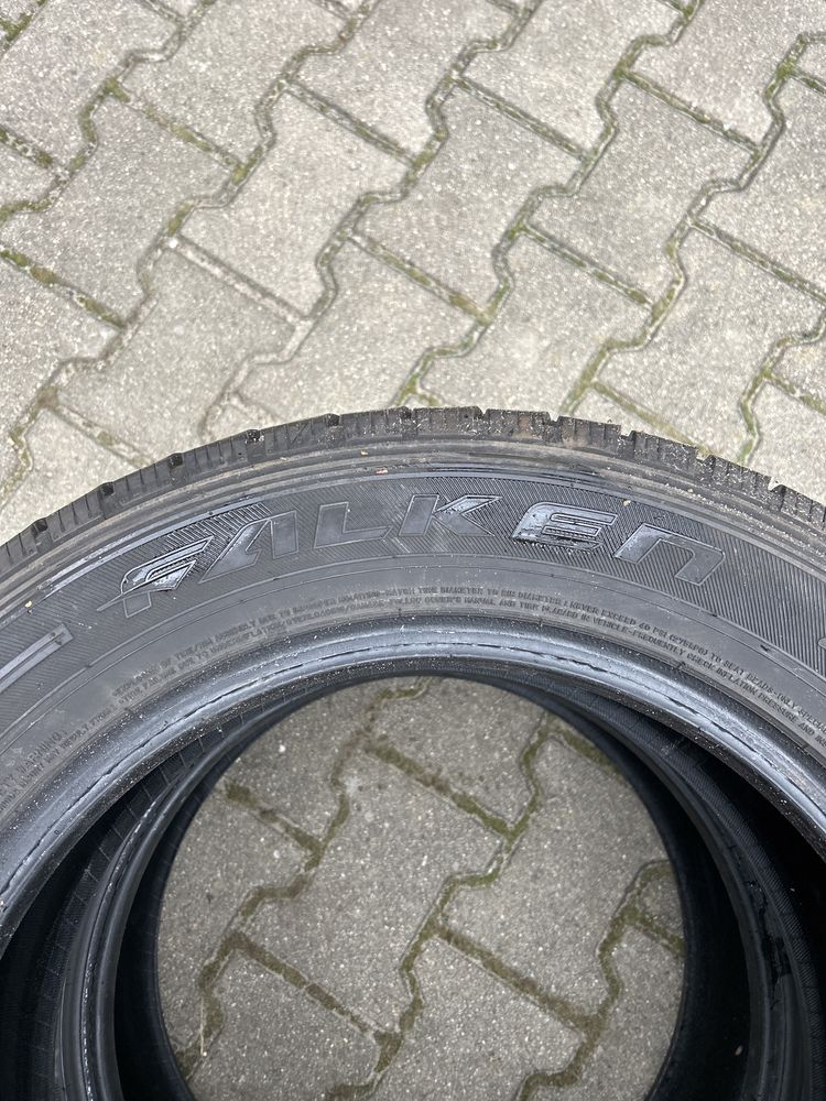 Falken 215/60R17C 109/107T EuroWinter Van01