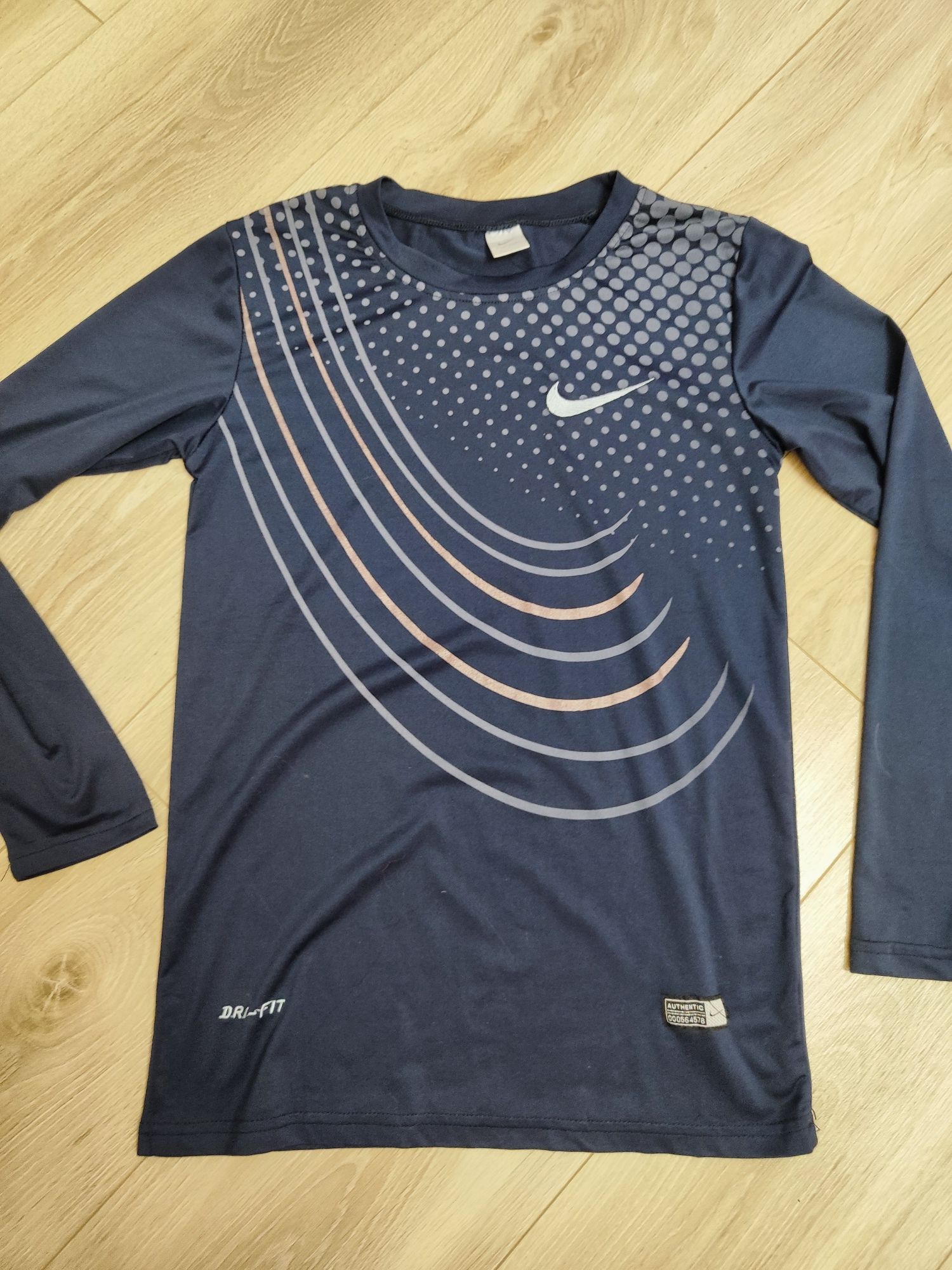 Кофта спортивная р.S Nike