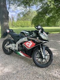 Motocykl Aprilla rs4