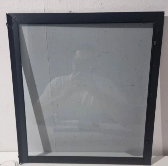 Szklany panel boczny obudowy komputerowej Silvermonkey Crate X
