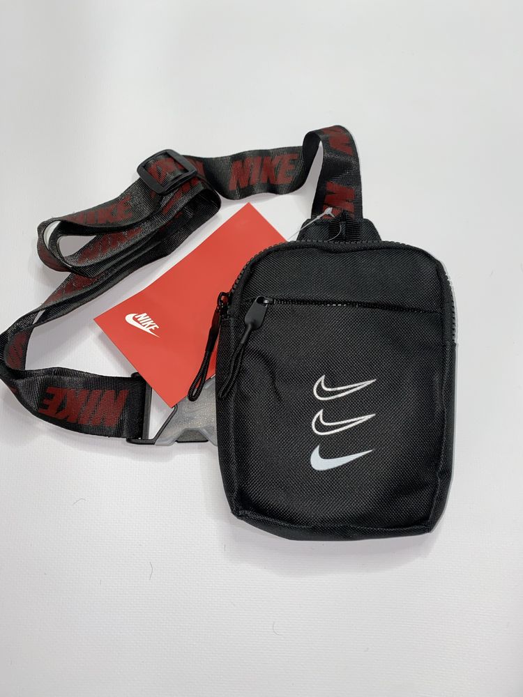 Сумка Nike Mini Bag Swoosh месенджер найк