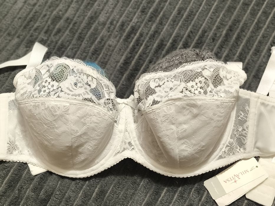 Продам бюстгальтер