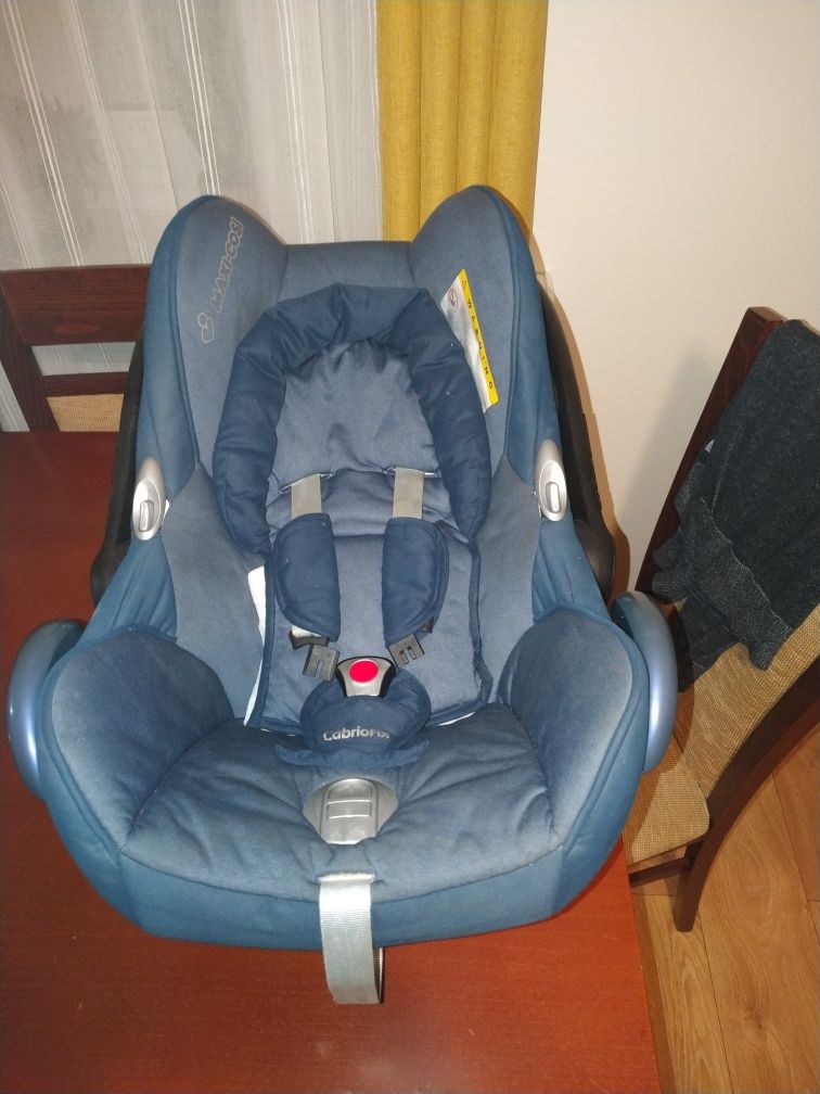 Fotelik samochodowy maxi Cosi cabriofix 0-13kg