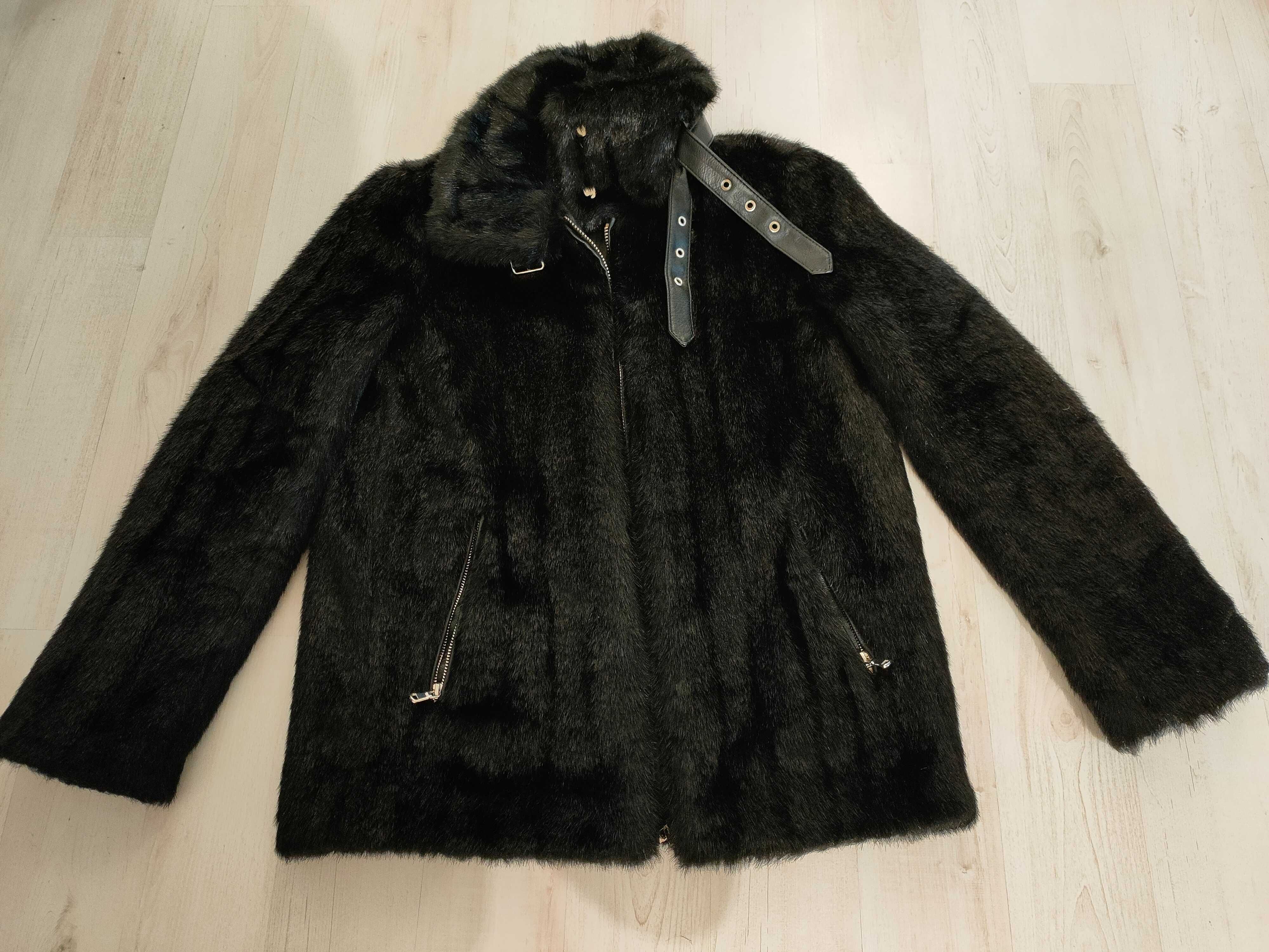 Czarne futerko sztuczne  Zara XS/S