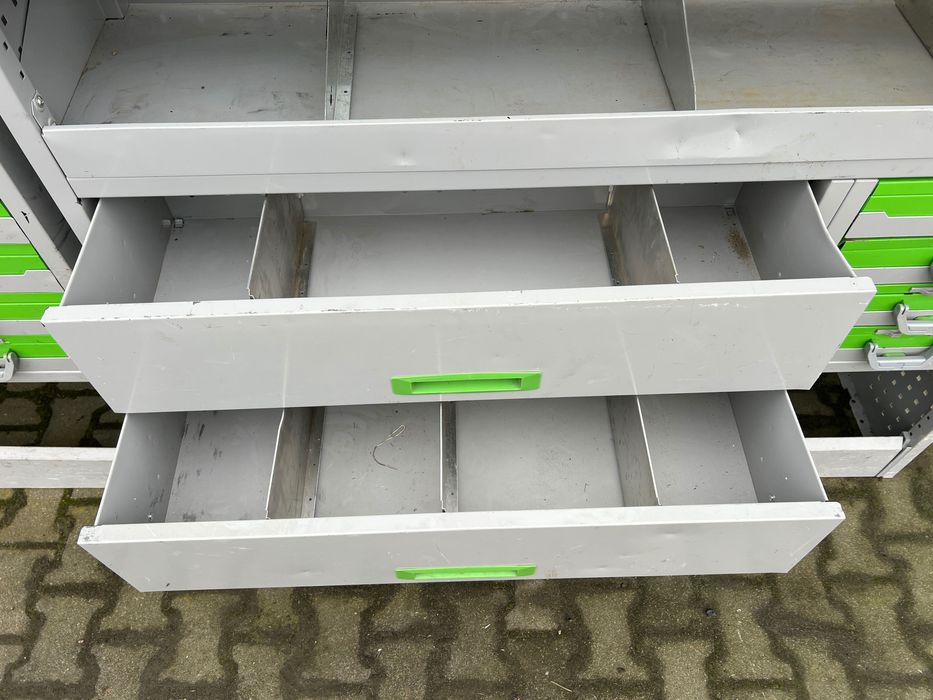 Zabudowa Serwisowa Busa VEHIKIT Regały Walizki Skrzynki Mobilne