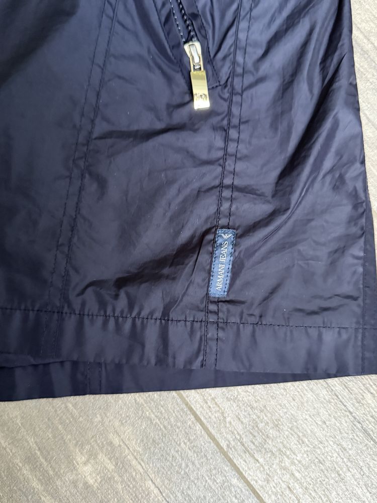 Вітровка Armani xs