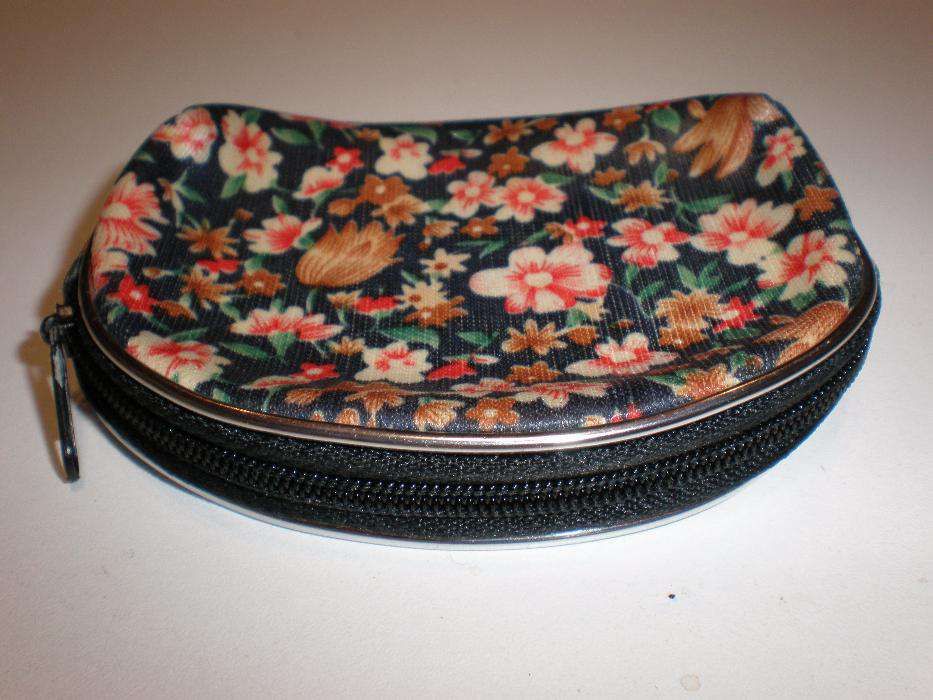 Кошелек(гаманец,мінікосметичка)+подарок