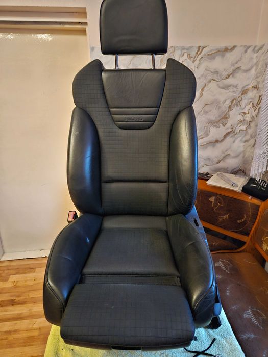 Sprzedam Fotele S4 B6