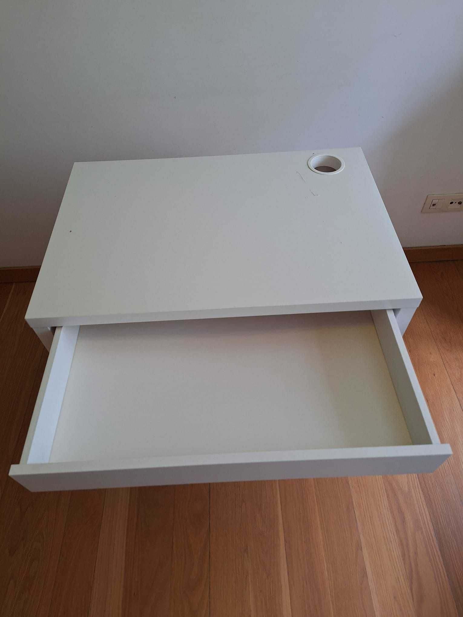 secretária ikea mickie branca