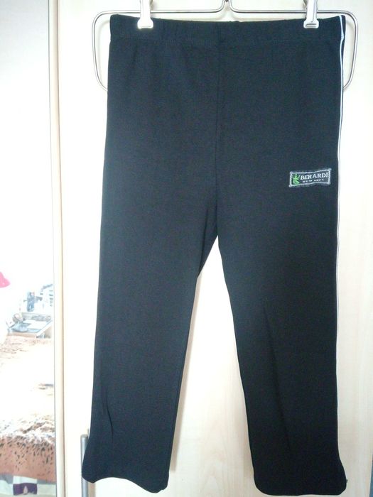 Спортивные трикотажные новые бриджи