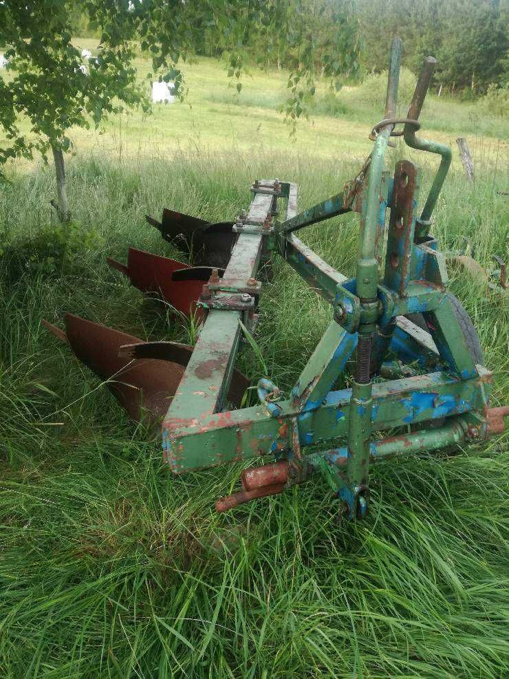 pług 3 skibowy używany
