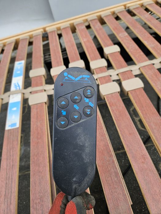 Stelaż elektryczny na materac