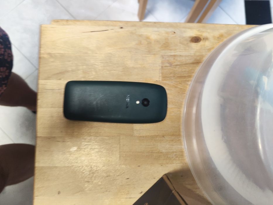 Nokia 6310 cor verde escuro