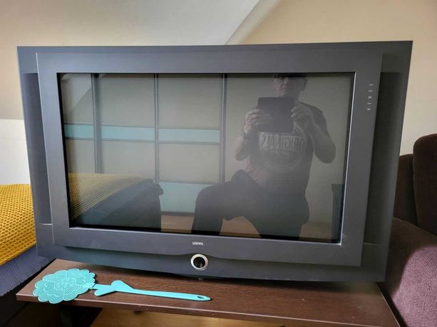 Sprzedam dwa telewizory używane kineskopowe LOEWE