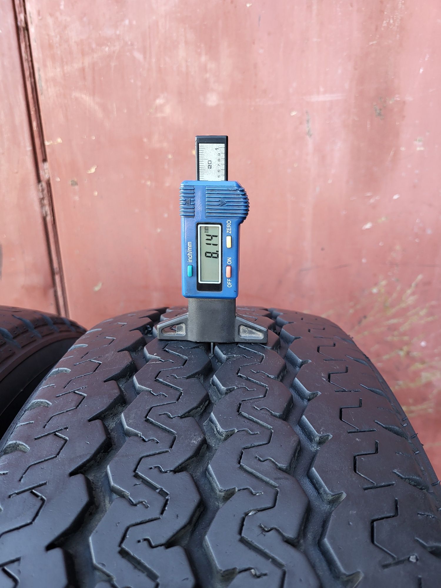 215/65/16C R16C DIAMONDBACK TR652 RADIAL 2шт ціна за 1шт шини