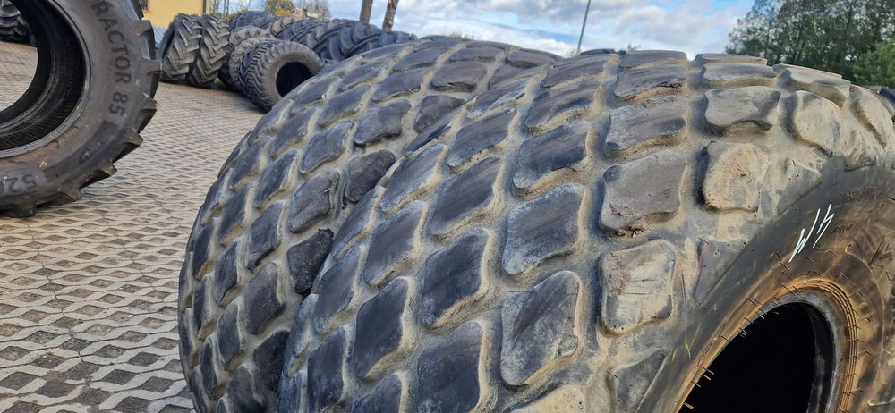 23.1-26 620/75-26, 23.1r26 620/75r26 BKT 12PR Ascenizacja Beczkowóz