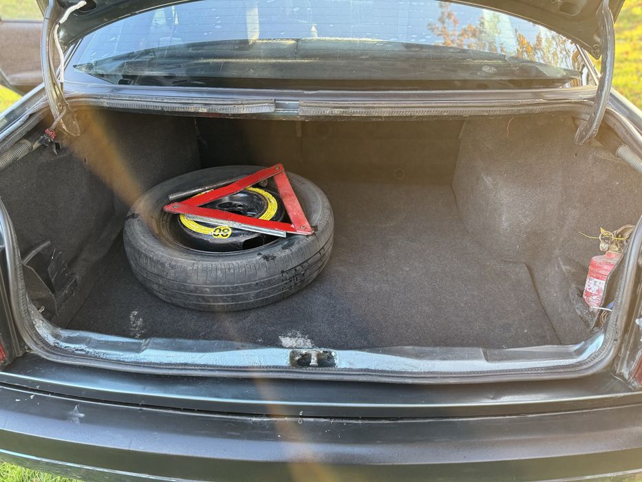 Продам Volkswagen passat B3 1.8 1990 г.в.