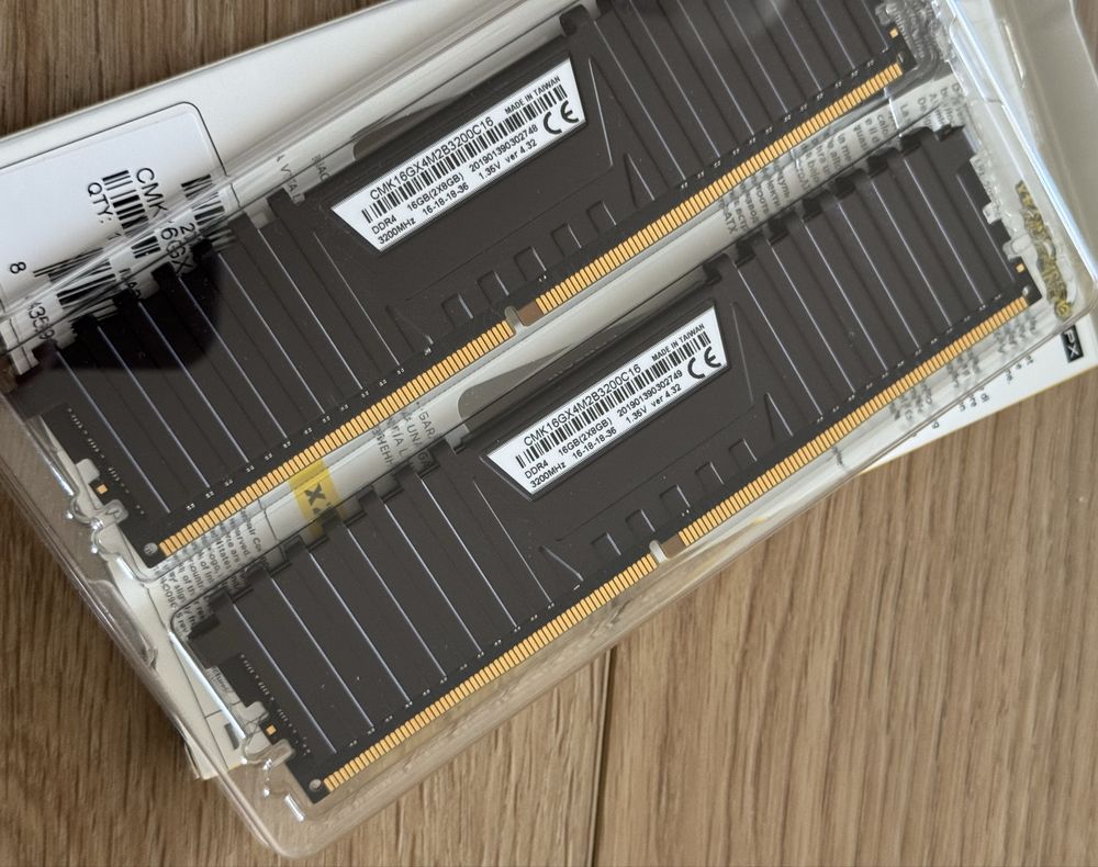 Pamięć RAM CORSAIR Vengeance LPX 16GB 3200MHz
