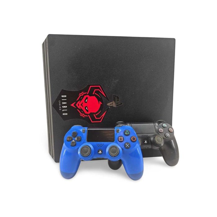 Konsola PS4 PRO 2 pady czarna