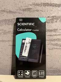Naukowy kalkulator z notatnikiem