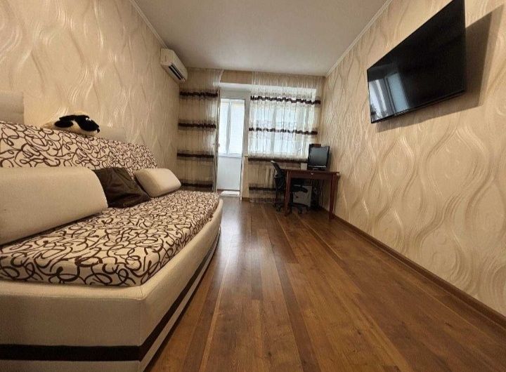 Продаж 2-х кімнатна квартира