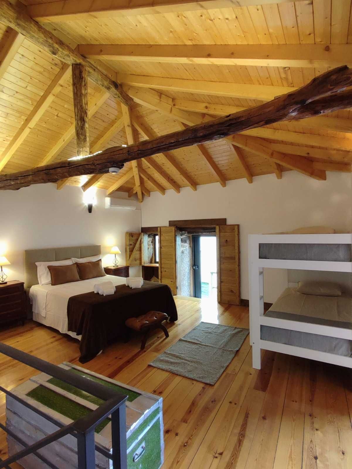 Aluguer de Casa na Serra da Estrela (Cortes do Meio) Piscinas Naturais